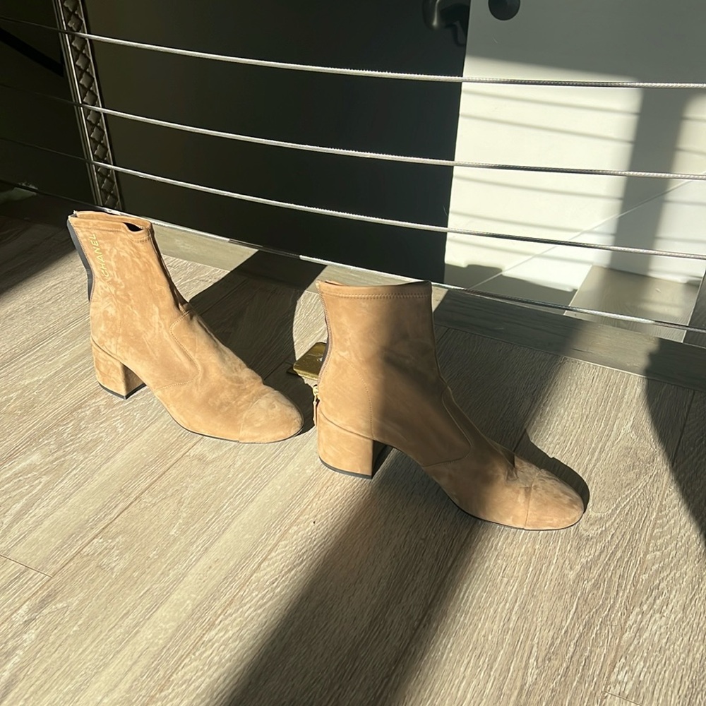 Chanel NUBUCK short logo boot